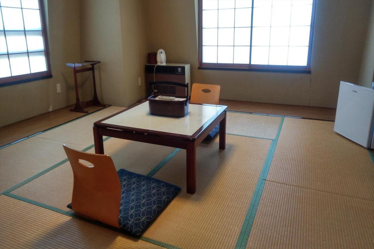 Oyo Business Hotel Azalea Gunma Kusatsu Kusatsu  Buitenkant foto
